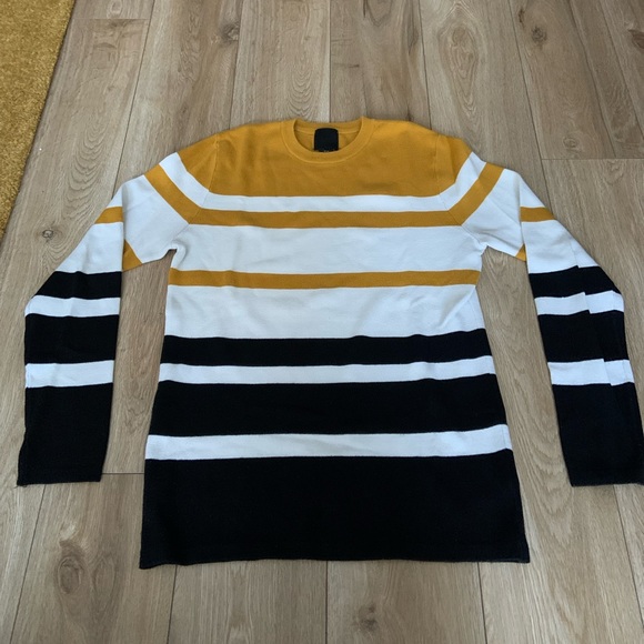 Striped sweater - Picture 1 of 3